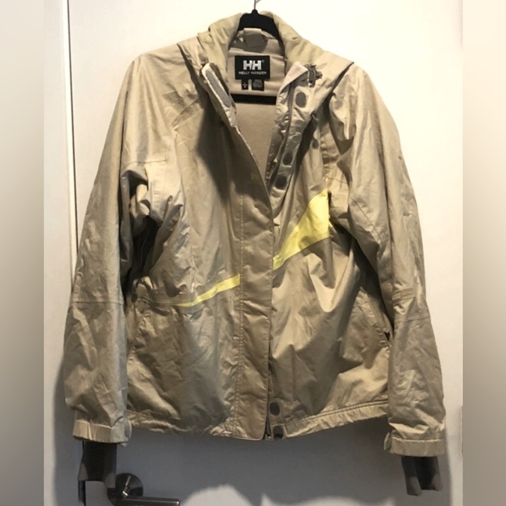 Helly Hansen Women’s Jacket - size Large